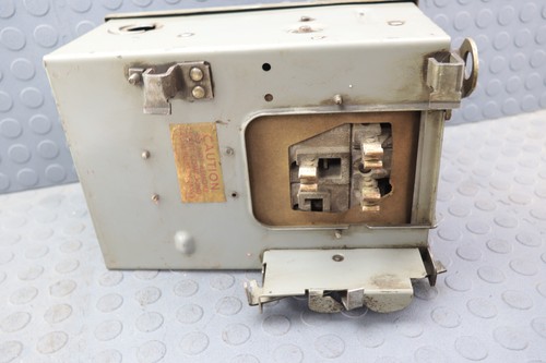 SQUARE D BUS PLUG PQ3603 I-LINE 30A 600V 3P 3PH 30AMP BUSWAY SWITCH LOC7020 - Picture 7 of 7