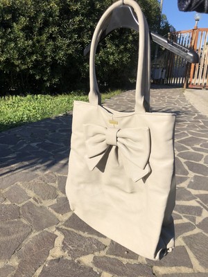 Camomilla: borsa piccola Kelly grigia | Elisa - Regali, Bomboniere e  articoli per la casa
