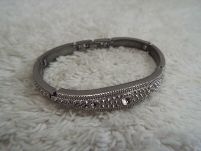 Silvertone Rhinestone Bracelet (C23)