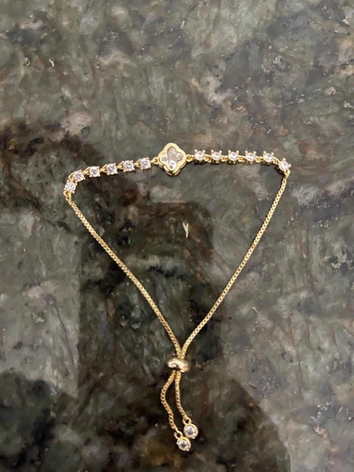 Gold bracelet  - Image 2 of 4