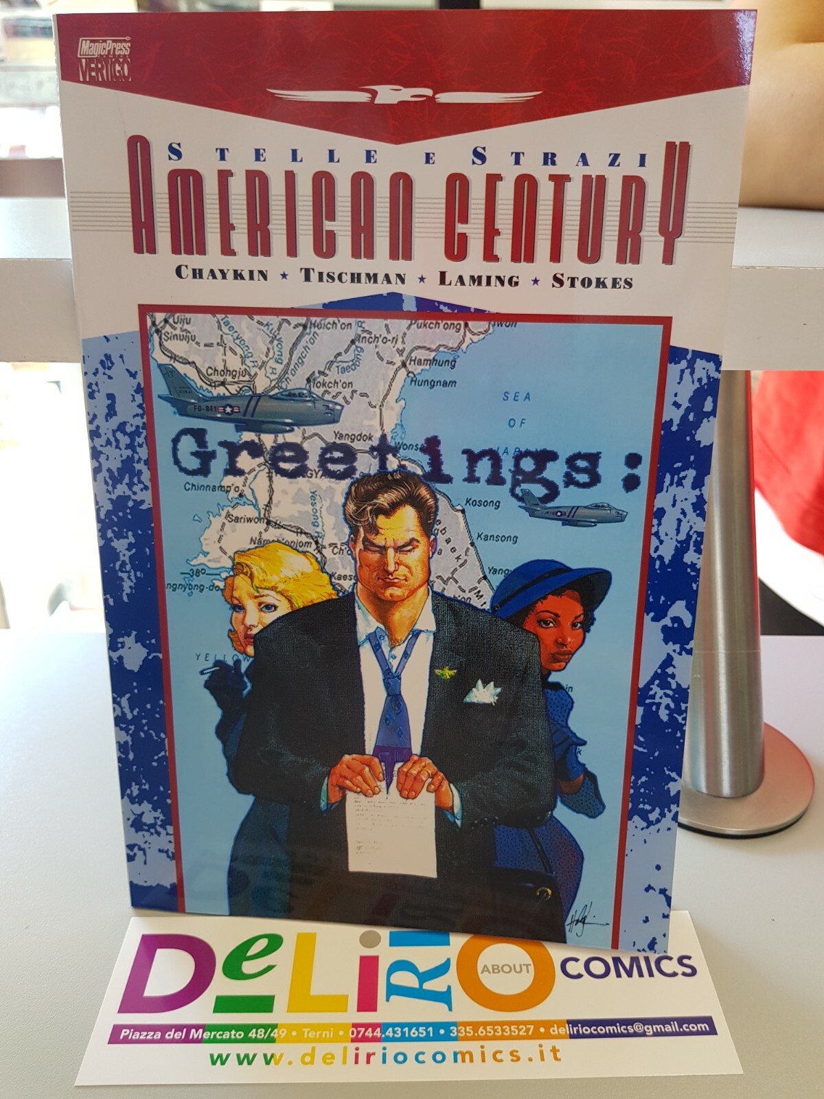 AMERICAN CENTURY: STELLE E STRAZI Ed. MAGIC PRESS SCONTO 5%