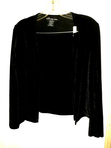 NO BOUNDARIES ~ 2 Piece Jacket & Skirt set ~ Black Velour ~ Juniors 7/9  