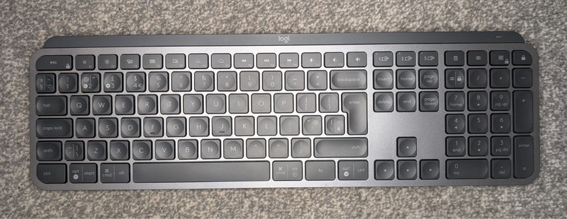 Logitech MX Keys - Individual Replacement Keycaps - YR0073 - UK QWERTY layout