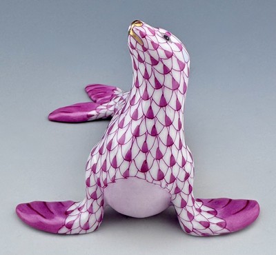   MINT HEREND Sea Lion Raspberry Fishnet Seal Figurine ($450 Retail)