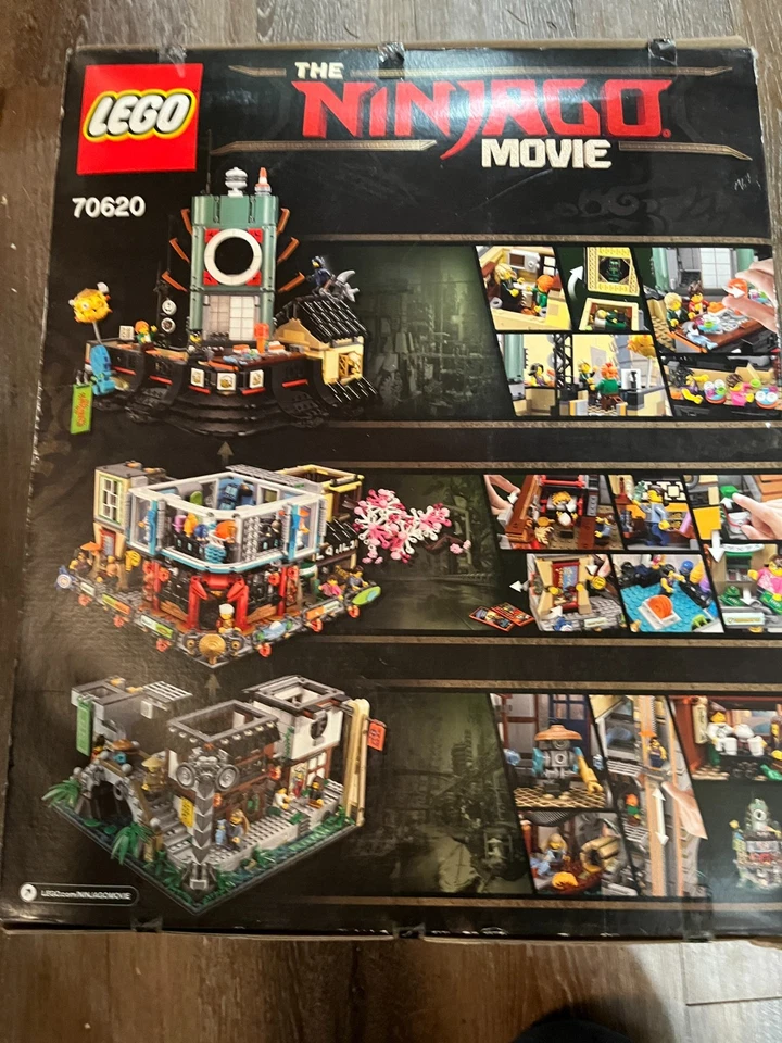 LEGO The LEGO Ninjago Movie: NINJAGO City (70620) NIB - Image 2 of 4