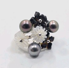 Beautiful Sterling Silver 925 White Black Mop Pearl Flower Ladies Ring Size 7