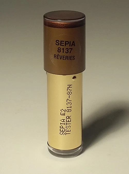 LABIAL Fashion Fair *Sepia 8137* 0,14 oz 4 g, TAMAÑO COMPLETO Foto 3 de 4