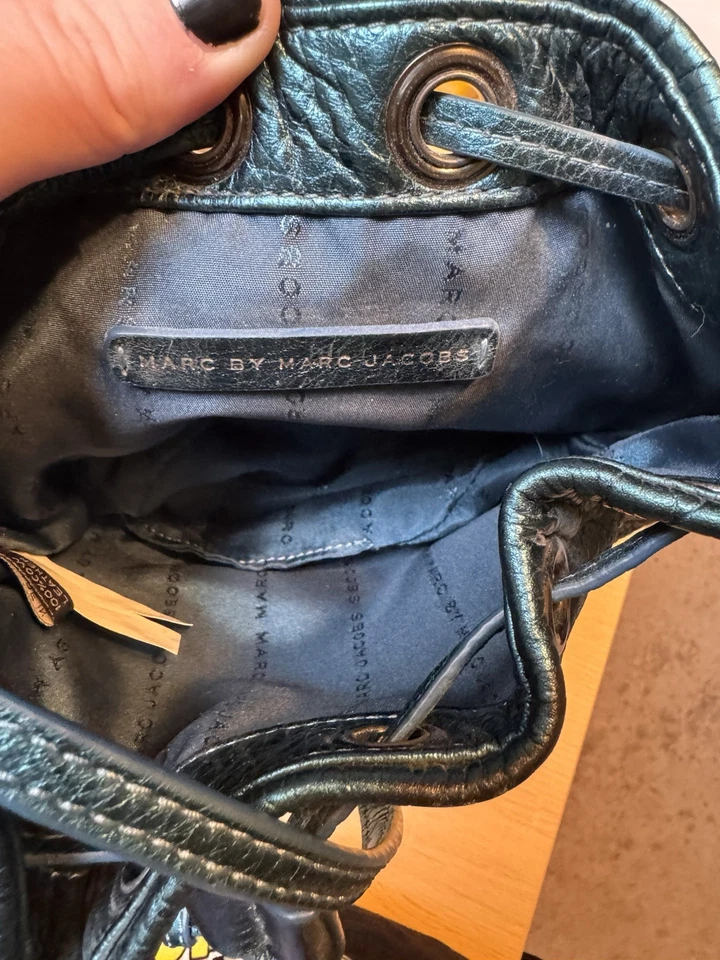 Mini Bolso Bandolera MARC BY MARC JACOBS Hobo con Cordón Foto 3 de 4