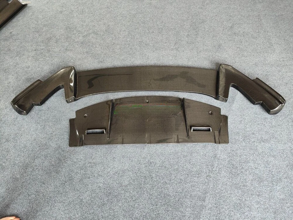 Carbon Fiber Rear Bumper Splitter Diffuser Lip Cover for Ferrari California - Image 2 of 4