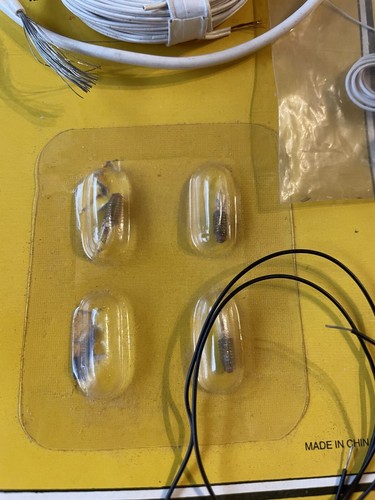 Doll House Lights X4 Bulbs Wire Job Lot Electric Accessories  - Picture 4 of 9