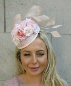 pale pink fascinator hat