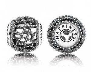 Pandora Generosity Charm Pandora Essence Happiness - Main Image