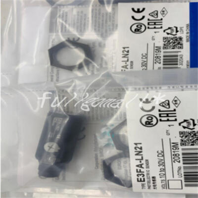 1PCS NEW Omron Photoelectric Sensor E3FA-LN21