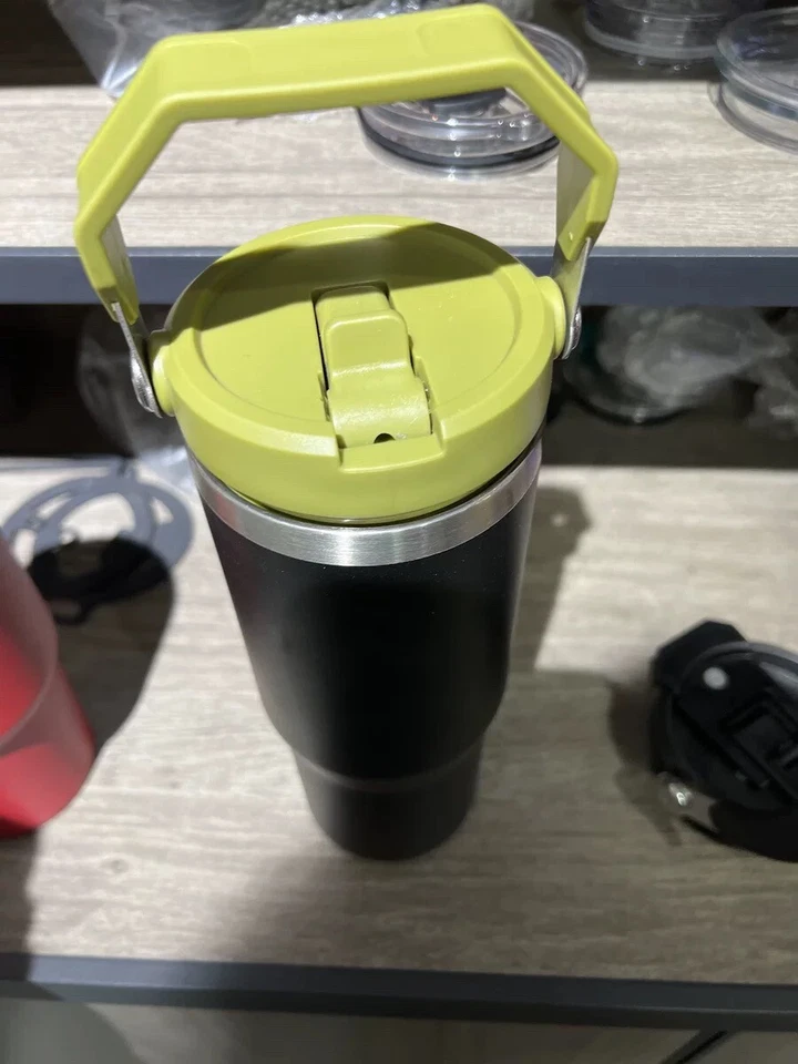 Nueva Tapa Con Mango Y Agujero De Paja Para Taza Stanley 30oz Buena Calidad Foto 4 de 4