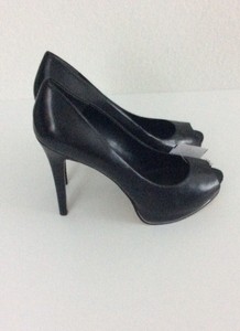 guess honora pump