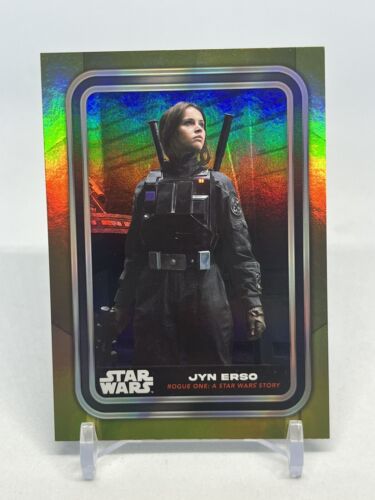 2023 STAR WARS FLAGSHIP  GOLD FOIL  *Jyn Erso* - Picture 1 of 2