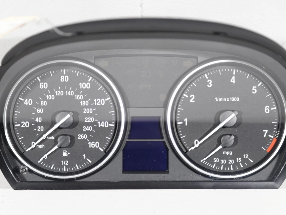 Cuadro de instrumentos velocímetro BMW X1 E84 2012-2015 9316148-01 OEM Foto 2 de 4