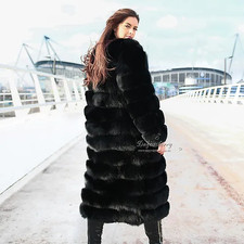 Fox Horizontal Fur Coat In Black