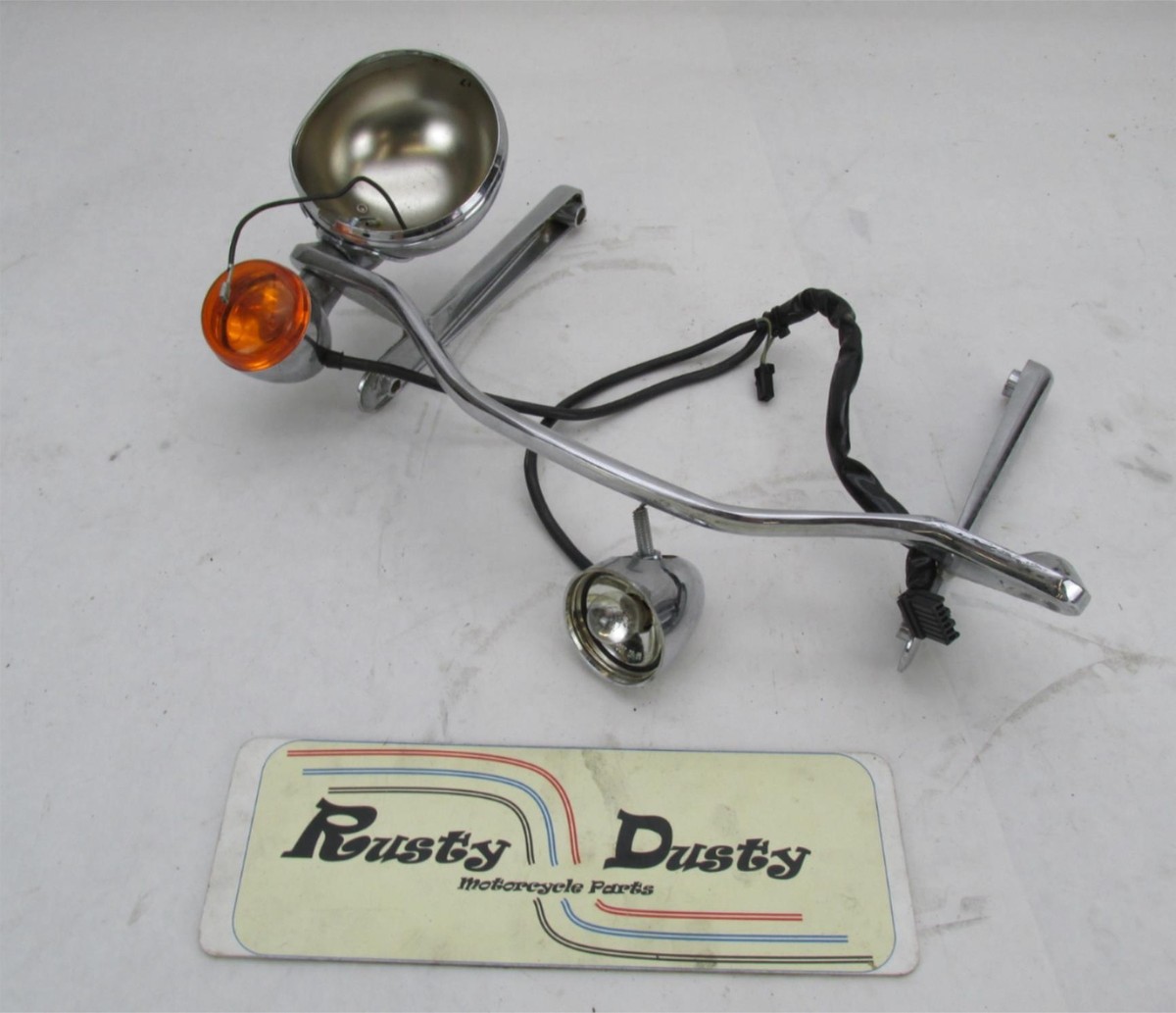 Harley Davidson Softail Deluxe Passing Light Bar Auxiliary Lamp
