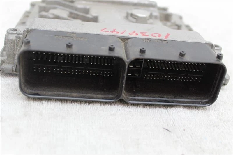 ORDENADOR ECU ECM VOLKSWAGEN JETTA 2015 15 2016 16 2017 17 06K907425C 1039197 Foto 2 de 4