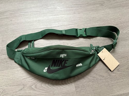 Nike Unisex Green Heritage Waist Bag Bum Bag Fanny Pack FB2846-323 New With Tags