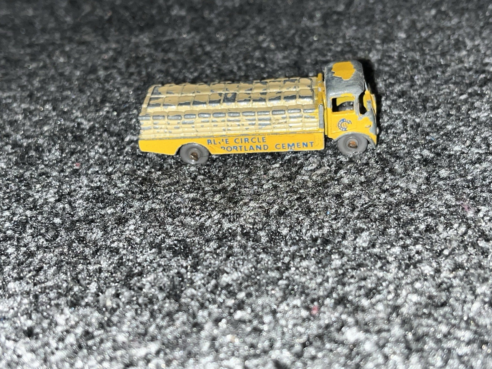 Matchbox 51a, Albion Chieftain - Free Price Guide & Review