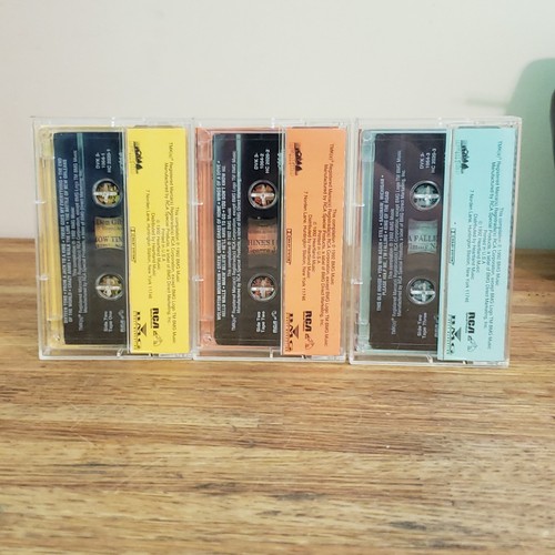 Country Classics 3-Tape Set cassette Willie Nelson, Johnny Cash And Others - Picture 3 of 6