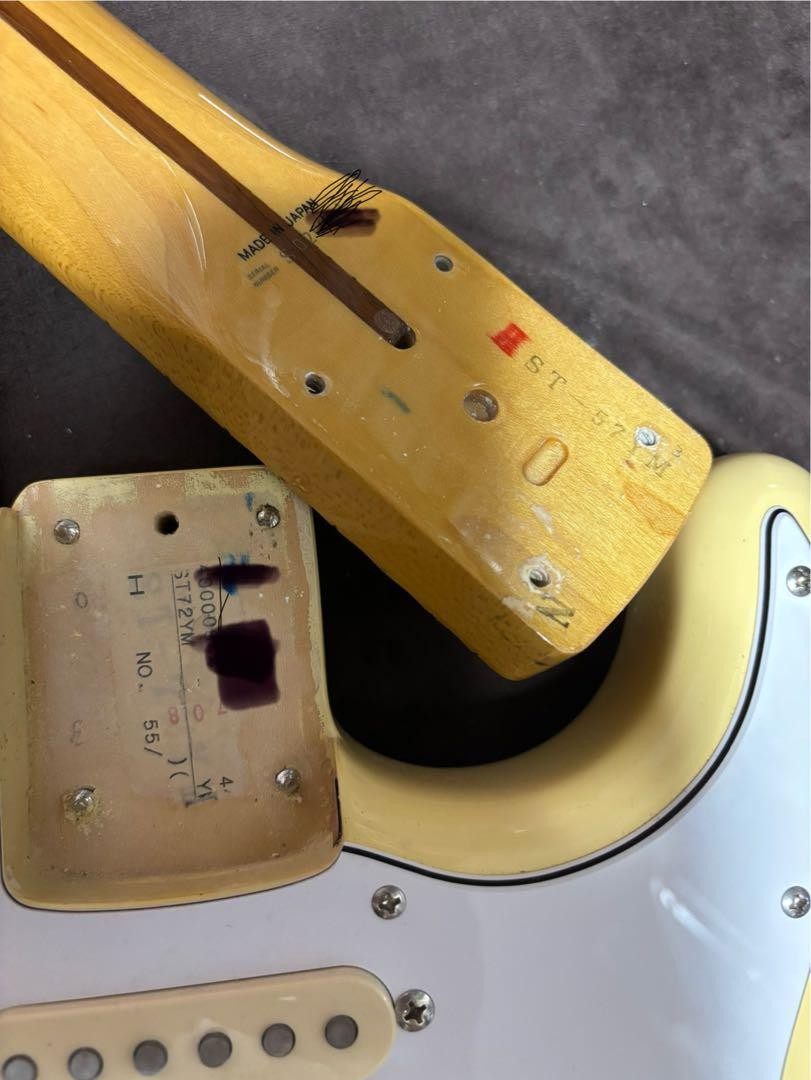 Fender Japan YNGWIE モデル　ST-57YM,ST-72YM Fender Japan Stratocaster YNGWIE Model ST-57YM ST-72YM Safe