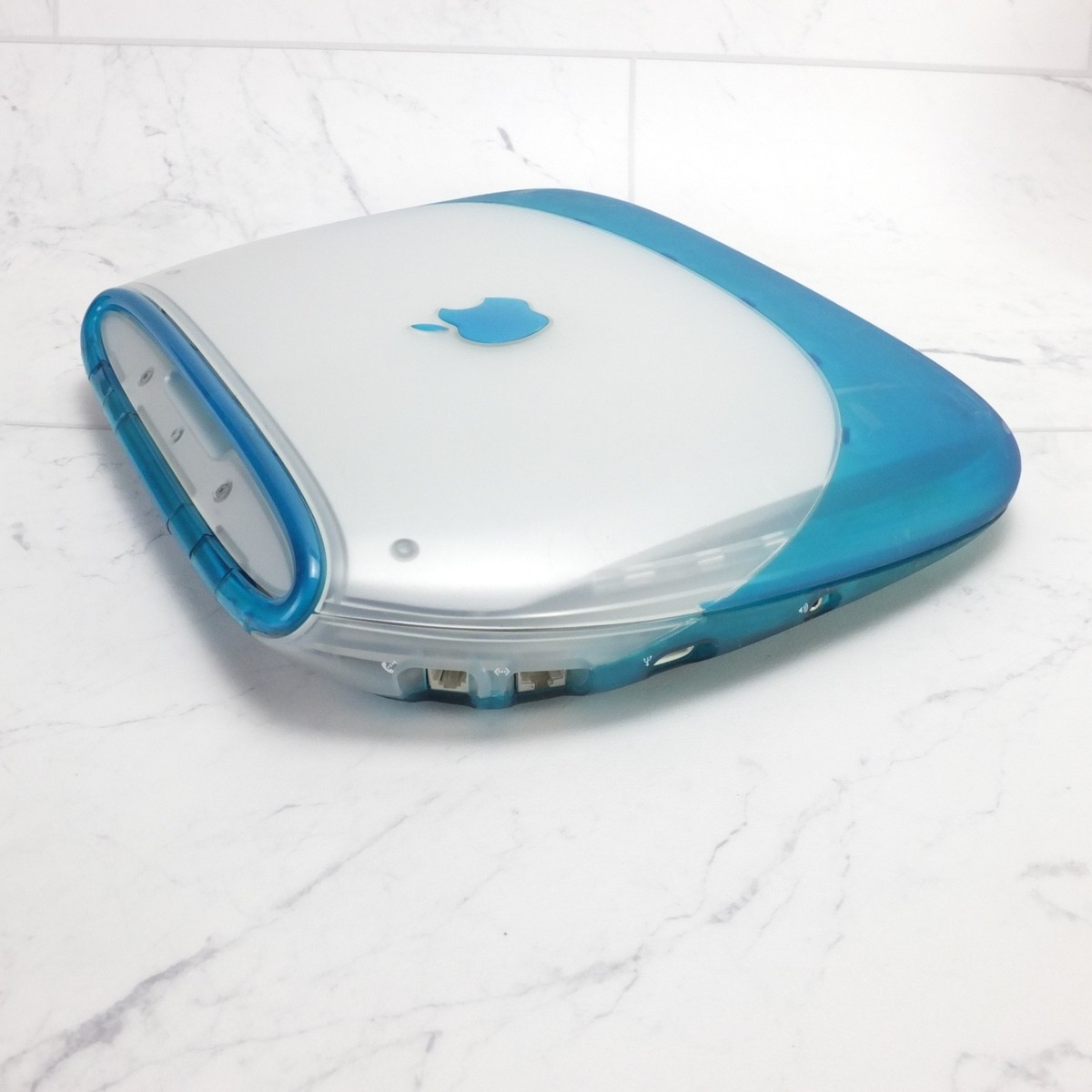 MacBook本体 Apple mac27.net — (Blueberry) G3 iBook 9.1 BlueberryOS Clamshell G3 iBook MacBook本体