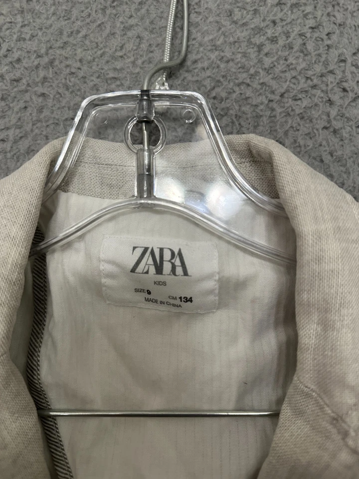 Chaqueta de lino Zara niños talla 9 beige abotonada niños Foto 2 de 4