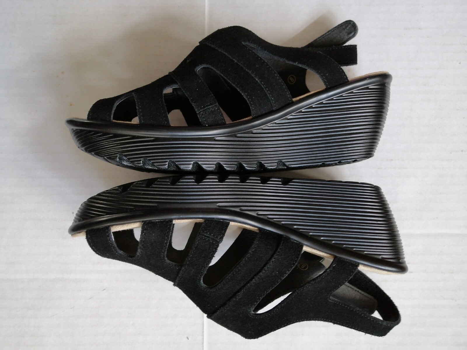 New Skechers Womens High Platform Wedge Heel Memory Form Slingback