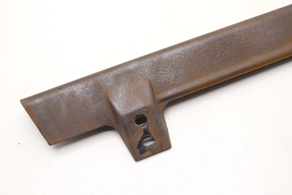 Harley-Davidson SS175 1977 OEM transmisión trasera cadena protector cubierta escudo R1.Bx12 Foto 2 de 4