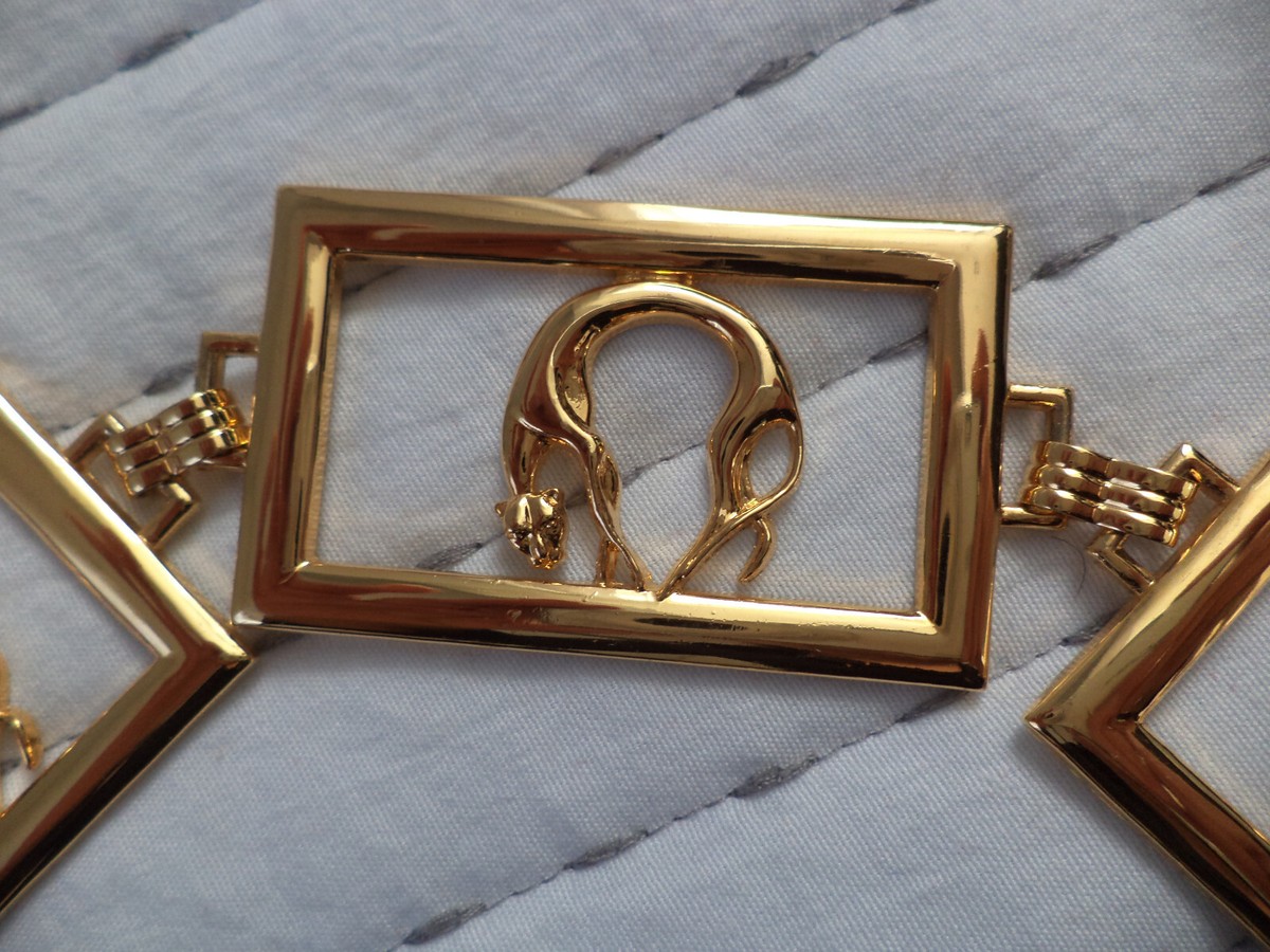 Vintage NI Signed Signed Gold Leopard Chain Belt 1997 Vintage Signed “NI 97” Jaguar Gold Chain Belt Excellent  main image 2