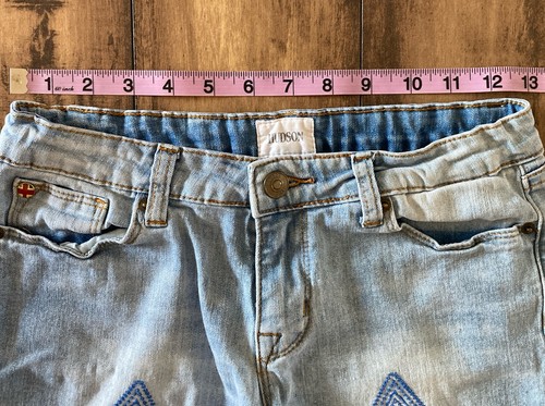 Hudson Girls Size 16 Jean Shorts Embroidered Light Washed Cut Off - Picture 9 of 14