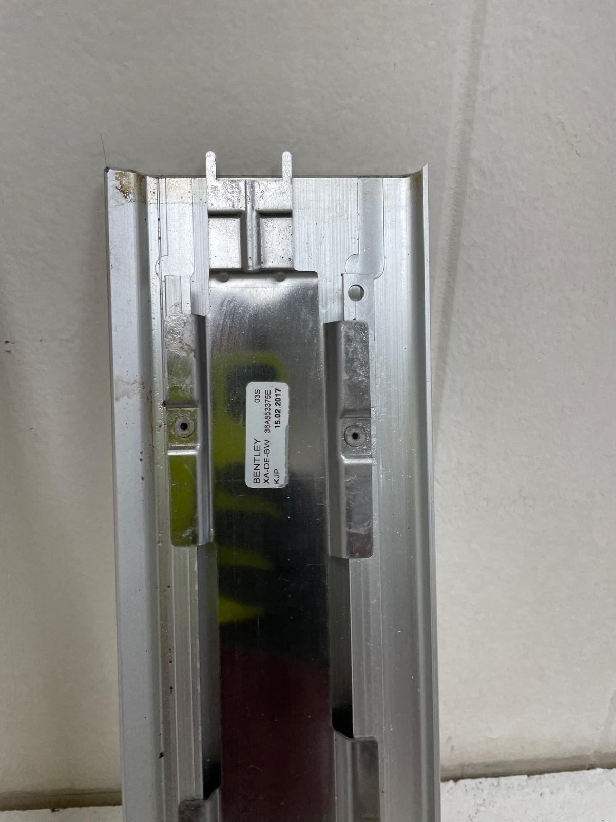 2016-2020 BENTLEY BENTAYGA REAR LEFT & RIGHT DOOR SILL KICK PLATE TRIM PANEL SET
