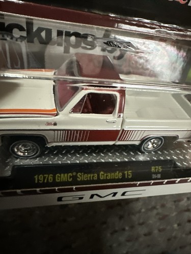Máquinas M2 GMC Sierra Grande 15 1976 R75 24-08 Diecast escala 1:64 NUEVO - Imagen 8 de 8