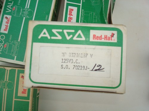 Lot of 8 Red Hat ASCO 3-way nuclear solenoid operated pilot valves NP8320A187V - Picture 4 of 12