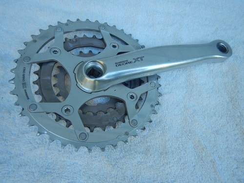 Guarnitura 4 bulloni Shimano FC-M739 Deore XT tripla mountain bike 177,5 - Foto 2 di 5