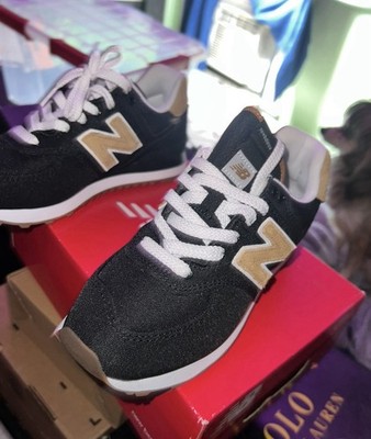 New Balance 574 Unisex Kids Sneaker Black/Tan/White Lace Up 5.5 M