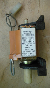 AEG Bosch Gaggenau Jura Krups Melitta Miele Siemens usw. Pumpe Invensys CL.F