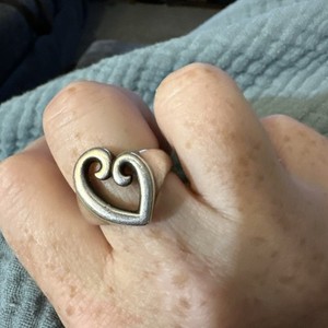 James Avery Sterling Silver Mother's Love Ring Size 11.5