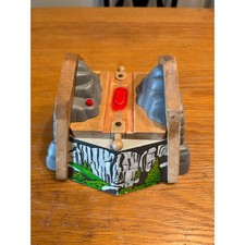 Thomas the Tank  Friends Wooden Railway Train Mountain Overpass Tunnel Bridge