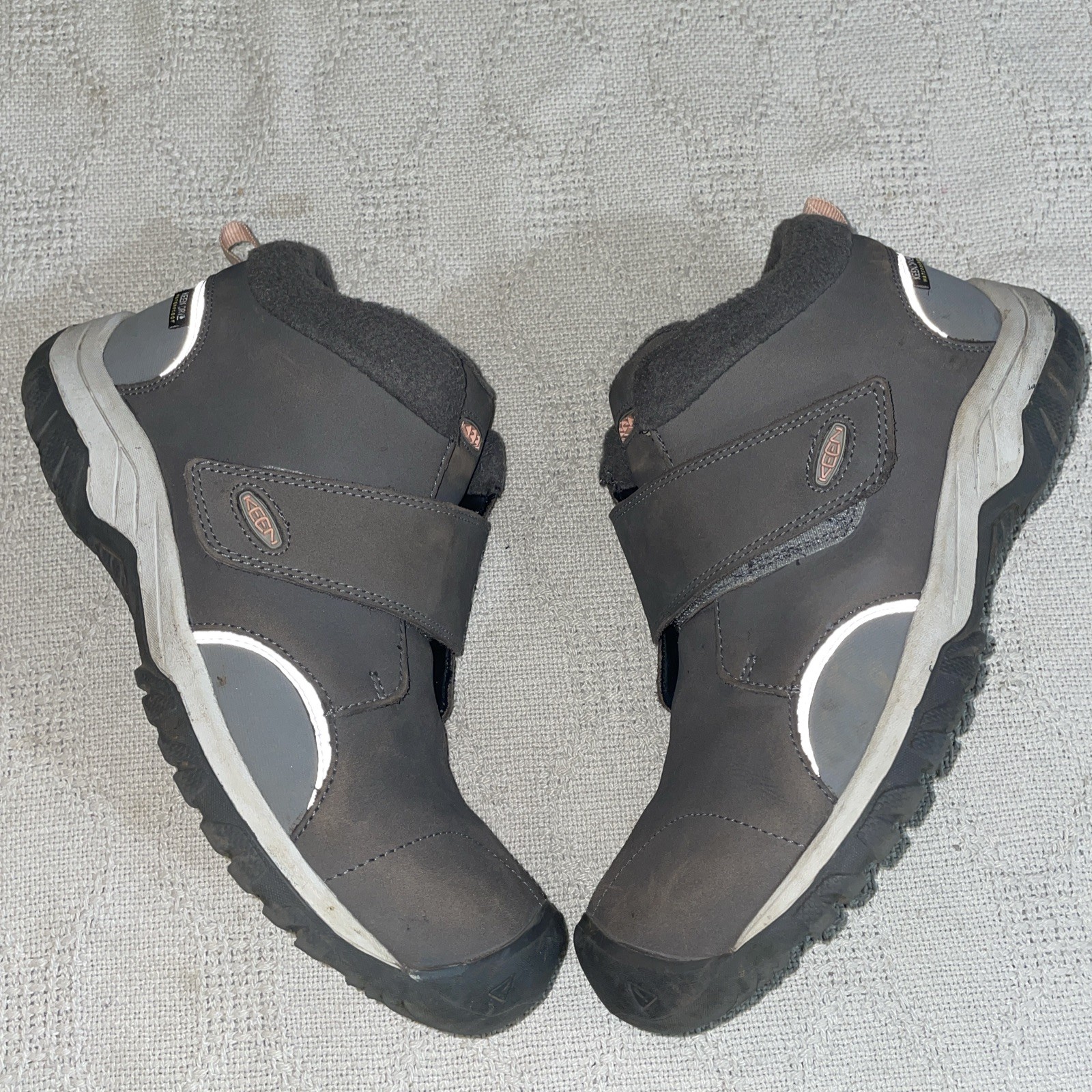 Keen Stivaletti Donna Isolati 100g Taglia 6 M Pelle Grigio Outdoor Escursionismo