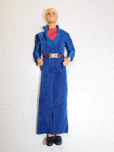 Barbie:  VINTAGE 1977 SUPERSTAR KEN Doll!
