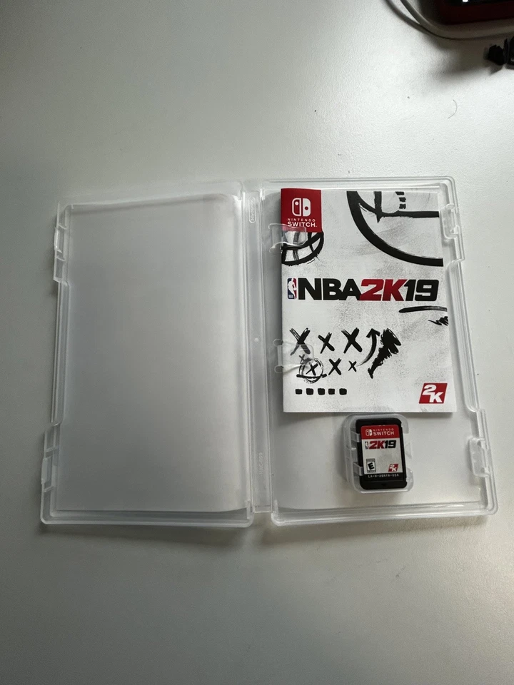 NBA 2K19 任天堂 Switch,带手动和游戏完整 + 已测试 全新带盒 — 第 3/4 张图片