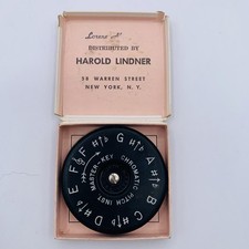 Vintage KRATT A-440 Master Key 13 Keys Chromatic Pitch Instrument *Original Box