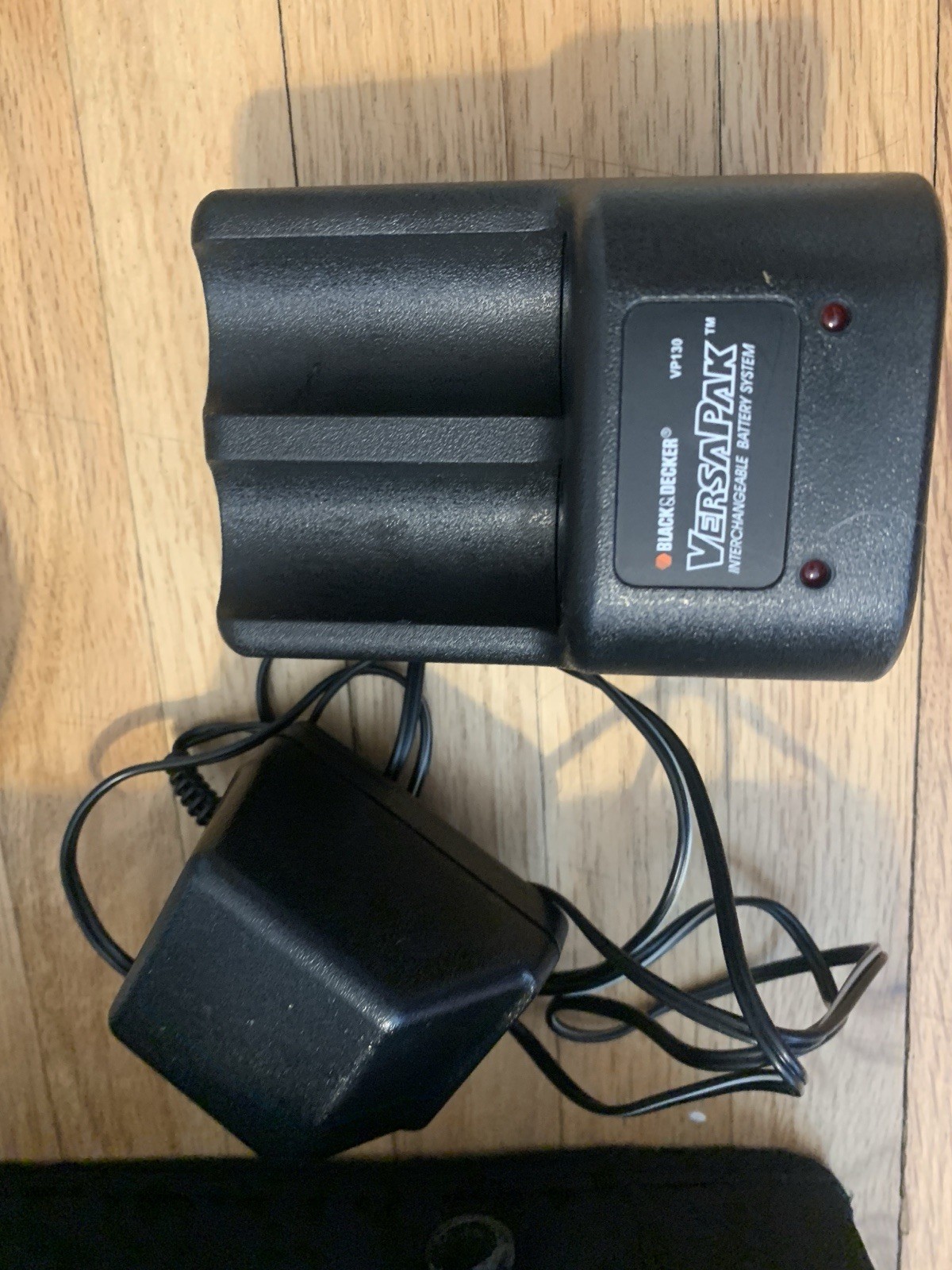 JUGS PROFESSIONAL SPORTS RADAR GUN w/ CASE, Batteries, Charger, Tested Works!!