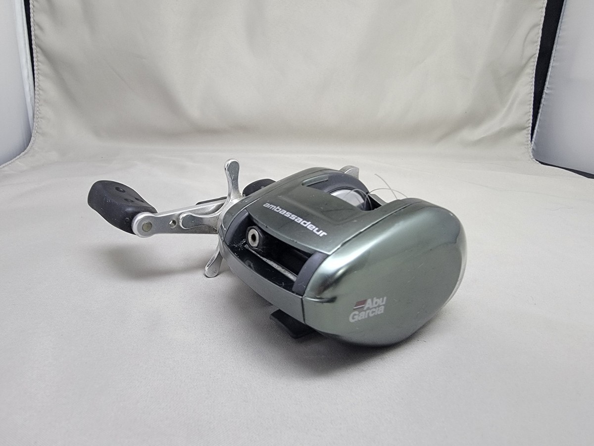 Abu Garcia Ambassadeur 2005LP Low Profile Baitcast Reel 6.2:1 Right Hand 5BB | eBay Abu Garcia Ambassadeur 2005LP Low Profile Baitcast Reel 6.2:1 Right Hand 5BB | eBay