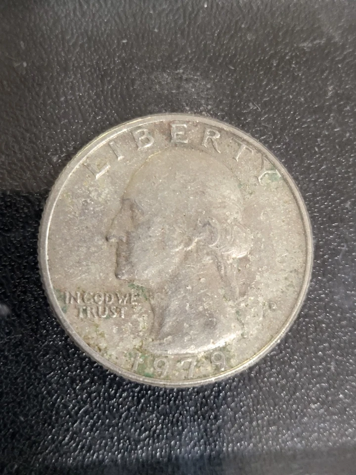 1979 25 Cent Mint Filled D Mint Mark Error Coin free shipping  - Image 3 of 4