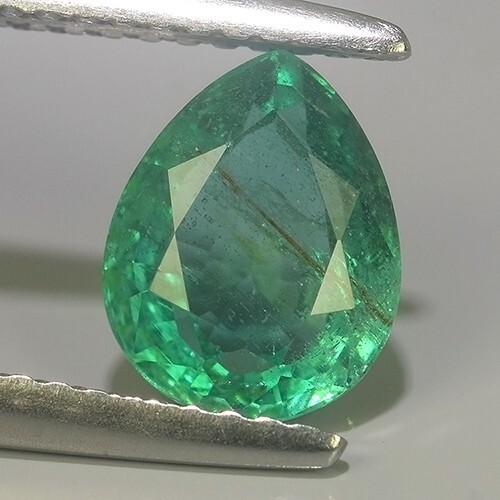 ***1.55Cts FANTASTIC NATURAL ZAMBIAN EMERALD-REF VIDEO*** - Picture 1 of 1